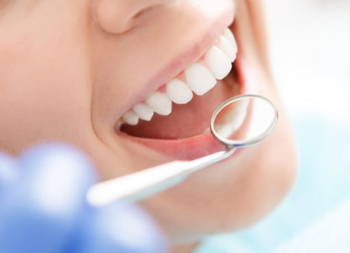 Ağız ve diş sağlığı konusunda bütünsel yaklaşım önemli! Geçmişten günümüze ağız sağlığı, genel sağlığa açılan bir kapı olarak biliniyor.