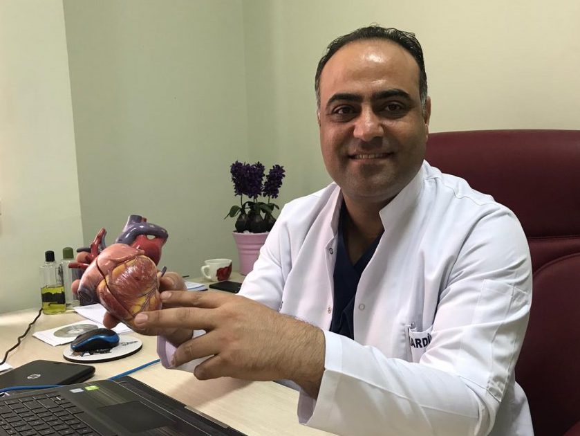 Dicle Üniversitesi Kalp Hastanesi Kardiyoloji Ana Bilim Dalı Öğretim Görevlisi Prof. Dr. Faruk Ertaş, kronik kalp hastalıklarıyla ilgili önemli bilgiler paylaştı.