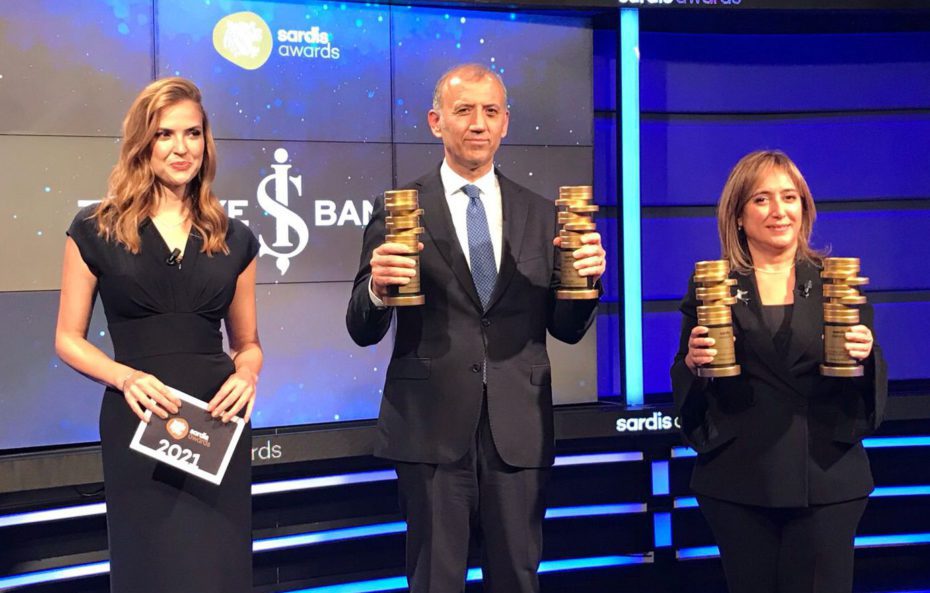 myGini, Inc. Kurucusu ve CEO’su Mehmet Sezgin başkanlığındaki jürinin değerlendirmeleri neticesinde toplam 1 Büyük Ödül, 23 Altın ve 29 Gümüş Sardis sunuldu.