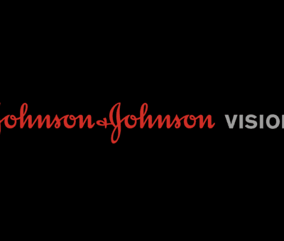 Göz sağlığı alanında Johnson & Johnson Vision, yıllık global göz sağlığı araştırmasının sonuçlarını yayımladı. Araştırmada pandeminin göz sağlığına etkileri, kataraktla ilgili yanlış algılar, erken müdahale edilmeyen miyobun çocuklar üzerindeki etkileri ve göz sağlığıyla güzellik arasındaki ilişki gibi kapsamlı birçok bilgi yer alıyor.3,4,5,6 Her yıl düzenlenen global göz sağlığı araştırması, yıllık göz muayenesi yaptırmanın önemi konusunda farkındalık yaratmak amacıyla Johnson & Johnson Vision'ın “Gözlerinizi Önceliklendirin” kampanyasının bir parçası olarak gerçekleştiriliyor. Bu yılki araştırmaya göre, yetişkinlerin üçte birinden fazlası pandeminin başından bu yana görme kalitelerinin kötüleştiğine inanıyor, ancak çoğu göz sağlığı için hiçbir önlem almıyor. Dünyadaki yetişkin nüfusun yüzde 86'sı diğer duyulardan çok görme yetisini kaybetmekten korkuyor. Fakat katılımcıların yüzde 70'i önümüzdeki yıl bir göz muayenesi olmayı planlamadığını belirtiyor.2