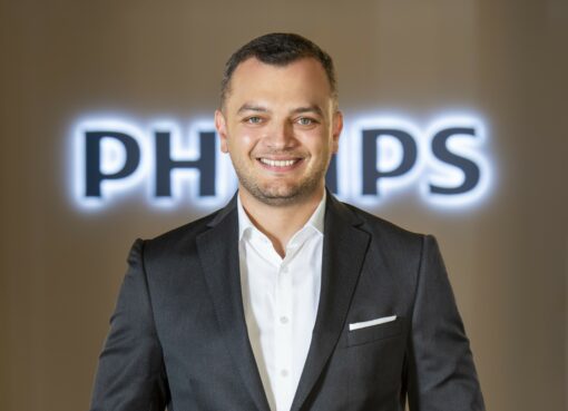 2021 yılından bu yana Philips’te Kişisel Sağlık İş Biriminde Türkiye Satış Lideri olarak görev alan Sinan Kebapcı, 1 Ekim 2023 itibarıyla görevine Philips Kişisel Sağlık Türkiye Ülke Müdürü olarak atandı.