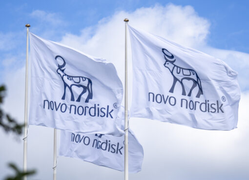 Danimarka merkezli global sağlık şirketi Novo Nordisk, Fransa’nın Chartres şehrindeki üretim tesislerini genişletmek amacıyla 2023’ten itibaren 16 milyar Danimarka kronundan fazla (2.1 milyar Euro) yatırım yapacağını duyurdu. Bu büyük yatırım, şirketin mevcut ve gelecekteki ciddi kronik hastalıklarla mücadele ürün portföyü için üretim kapasitesini genişletmeyi hedefliyor.