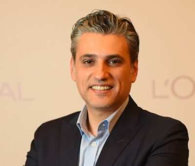 Türkiye’nin lider Tekno-Güzellik şirketi L’Oréal Türkiye’de üst düzey atama gerçekleşti. 2021 yılından bu yana L’Oréal Türkiye’de Satış Direktörü görevini üstlenen Murat Başar, 1 Ocak 2024 itibarıyla L’Oréal Türkiye Kurumsal E-Ticaret Direktörü olarak görev yapmaya başladı.