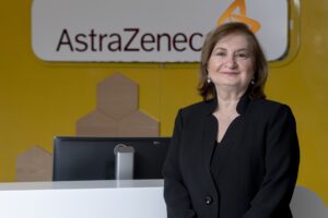 Türkiye’de bir ilk olarak gerçekleştirilen AstraZeneca Kapsayıcılık Okulu, ilk dönem mezunlarını verdi. Program ile gençlerin DEI (Çeşitlilik, Hakkaniyet, Kapsayıcılık) konusunda bilinçlenmeleri hedefleniyor.