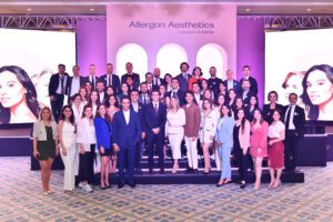 Bir AbbVie divizyonu olan Allergan Aesthetics bu yıl dördüncüsü düzenlenen "Masters of Beauty" toplantısıyla medikal estetik camiasını 23 Mayıs'ta İstanbul'da bir araya getirdi.  500’den fazla hekimin buluştuğu toplantıda, medikal estetik trendleri, medikal estetik sektöründe yenilikçilik, bireysellik ve bütünselliğe odaklanarak özgünlüğün önemi ve etik konuları ele alındı.