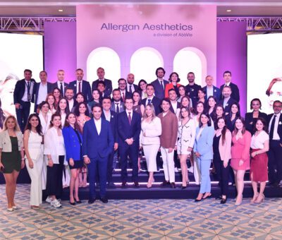 Bir AbbVie divizyonu olan Allergan Aesthetics bu yıl dördüncüsü düzenlenen "Masters of Beauty" toplantısıyla medikal estetik camiasını 23 Mayıs'ta İstanbul'da bir araya getirdi.  500’den fazla hekimin buluştuğu toplantıda, medikal estetik trendleri, medikal estetik sektöründe yenilikçilik, bireysellik ve bütünselliğe odaklanarak özgünlüğün önemi ve etik konuları ele alındı.