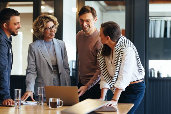 Global sağlık şirketi Viatris’in bir parçası olan Viatris Türkiye, Great Place to Work® sertifikası aldı. Bu sertifika ile Viatris, çalışanlarının değer gördüğü, desteklendiklerini ve seslerini duyurduklarını hissettikleri, katılımcı ve kapsayıcı bir çalışma ortamı oluşturma konusundaki taahhüdünü pekiştirmiş oldu.